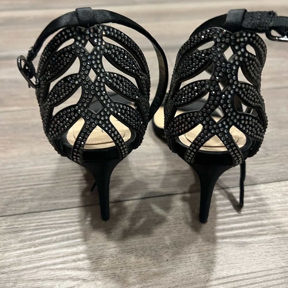 Imagine by Vince Camuto Strappy Heels black size 8